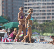 RITA RUSIC ENJOY THE MIAMI BEACHES UNDER FLORIDA SUN