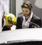EXCLUSIVE Christina Aguilera and Matt Rutler leaving Giorgio Baldi