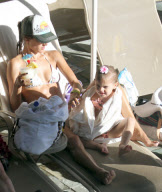 Alessandra Ambrosio, Anja Mazur