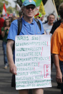 Protest gegen Neonazi-Aufmarsch in Bad Nenndorf
