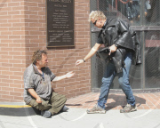 Billy Idol Helps a Homeless Man