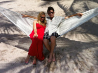 *EXCLUSIVE* {MUST CALL FOR PRICING} Charlie Sheen and Brooke Mueller on Vacation in Mexico