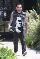 EXCLUSIVE Joel Madden looking tough!