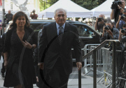 U.S.-NEW YORK-STRAUSS-KAHN CASE-DISMISSAL