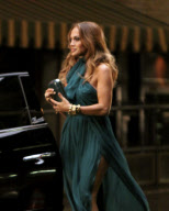 Jennifer Lopez Films A Night Scene For Fiat 500