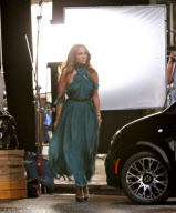 Jennifer Lopez Films A Night Scene For Fiat 500