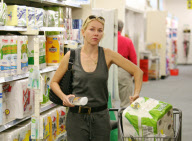 Naomi Watts Shops at Whole Foods and CVS