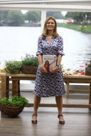 Sarah Wiener präsentiert ihr Buch Herdhelden in Hamburg