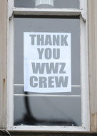 Grosses Reinemachen und Abbau von Requisiten nach den Dreharbeiten von World War Z in Glasgow