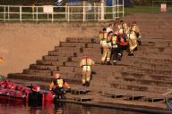 Rettung aus dem Flussbett des Wye