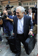 NY: DOMINIQUE STRAUSS-KAHN DEPARTS NEW YORK