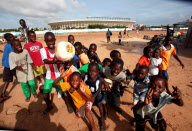[ZOOM-IN POVERTY]SENEGAL-DAKAR-SOCCER-ENTHUSIASTS