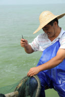 **CHINA-ZHEJIANG-TAIHU LAKE-FISHING
