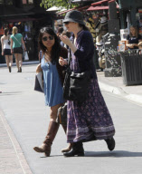 Winona Ryder with her assistant goes shopping