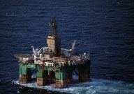 Greenpeace battles Artic oil companies