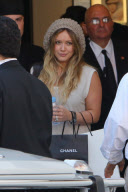 Hilary Duff and Mike Comrie go Jewelry Shopping at Chanel