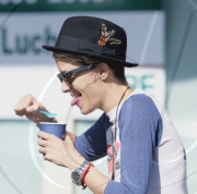 EXCLUSIVE Sam Ronson eating ice cream