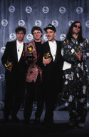 R.E.M. Breaks Up After 31 years