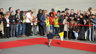 Papstbesuch: Der Papst bei seiner Ankunft auf dem Flughafen Erfurt