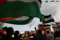 MIDEAST-RAMALLAH-UN-BID-CELEBRATION
