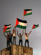 MIDEAST-RAMALLAH-UN-BID-CELEBRATION