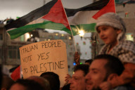 MIDEAST-RAMALLAH-UN-BID-CELEBRATION