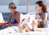 Nicole Richie y Juliette Lewis en Los Cabos.