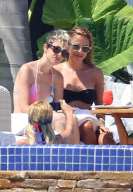 Nicole Richie y Samantha Ronson en Los Cabos.