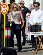 Exkl: Kate Moss bei einem Shooting für die Kosmetikmarke Rimmel in London
