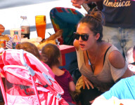 Jessica Alba, Honor Warren