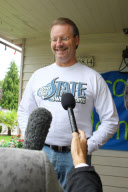 Amanda Knox's father tells the press he is Happy she is Home
