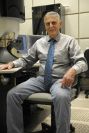 MIDEAST-ISRAEL-NOBEL WINNER-DAN SHECHTMAN