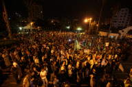 Palestinians celebrate 1000 to one prisoner swap with Israel