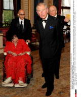 LONDON: Liz Taylor at Buckingham Palace