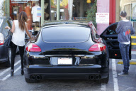 EXCLUSIVE Sam Ronson buys the same Porsche as Lindsay