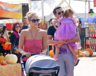 Jessica Alba and her Family Spend the Day at Shawn's Pumpkin Patch