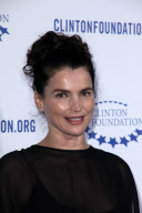 The Clinton Foundation's 'A Decade Of Difference' Gala, Los Angeles, America - 14 Oct 2011