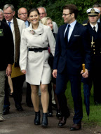 Eine strahlende Victoria von Schweden besucht mit Ehemann Daniel die botanischen Gärten in Göteborg