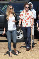 Shaun White limps through the pumpkin patch