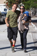 Alanis Morissette and her boys go for coffee