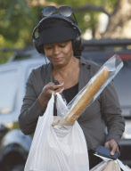 Legendary singer DIANA ROSS shows off an interesting headdress