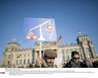 BERLIN: Occupy Protest