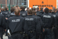 Aufmarsch der Wasserwerfer: Gentrifizierungsgegner demonstrieren in Hamburg
