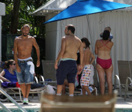 BOB SINCLAIR ENJOY MIAMI VACATIONS
