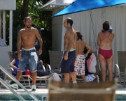 BOB SINCLAIR ENJOY MIAMI VACATIONS
