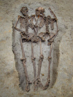 Skeletal remains of a Roman-era couple reveal the pair has been holding hands for 1500 years, Italy  - 02 Nov 2011