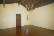 A look inside Marc AnthonyÕs West Hollywood Italian Villa.