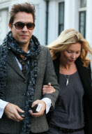 Kate Moss and Jamie Hince out and about in London, Britain - 09 Nov 2011