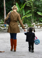 Ladie's Lunch for Katherine Heigl, Daughter Naleigh, and Her Mother Nancy