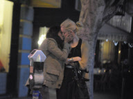 The Rum Diary Star Amanda Heard Has A Passionate Kiss With Another Woman